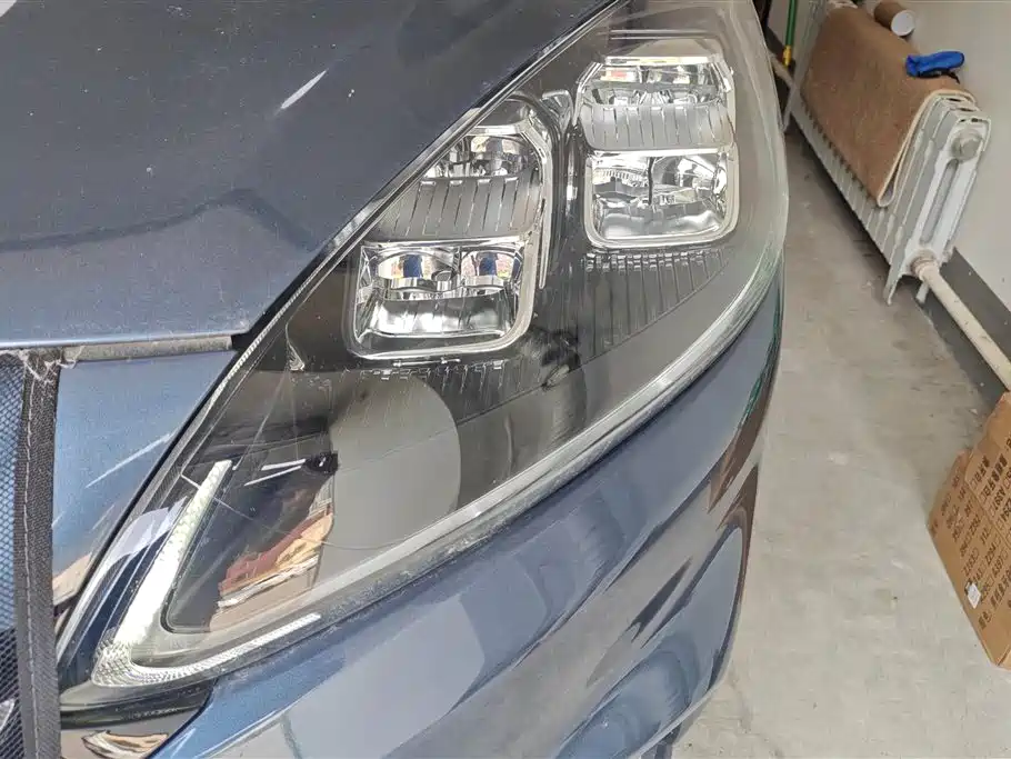 Escape EcoBoost 245 2 WD Shine Enjoyment