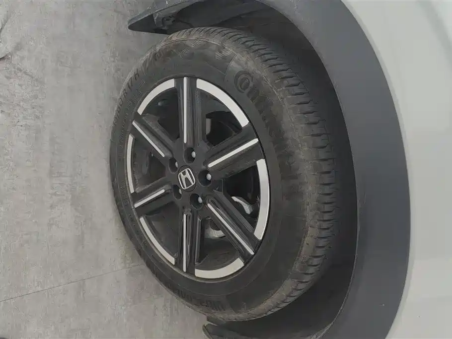 Vezel 1.5 L CVT Tech