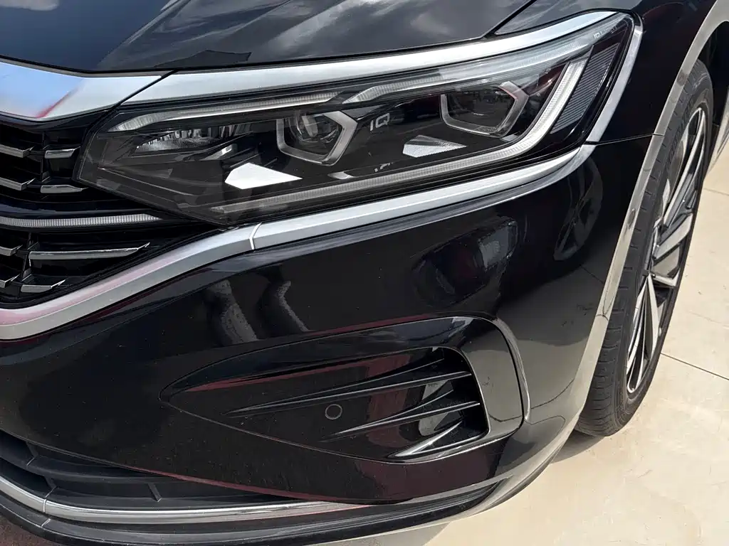 Passat 330 TSI Luxury