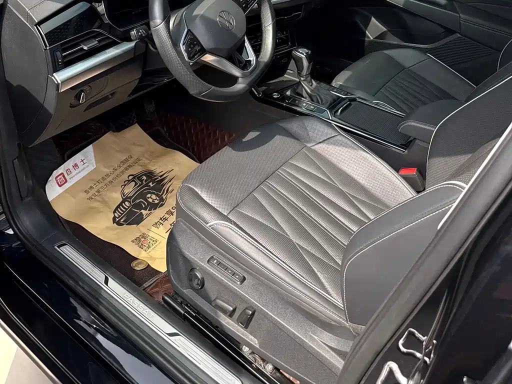 Passat 330 TSI Luxury