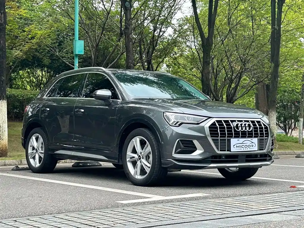 Audi Q3 35 TFSI Fashion Dynamic