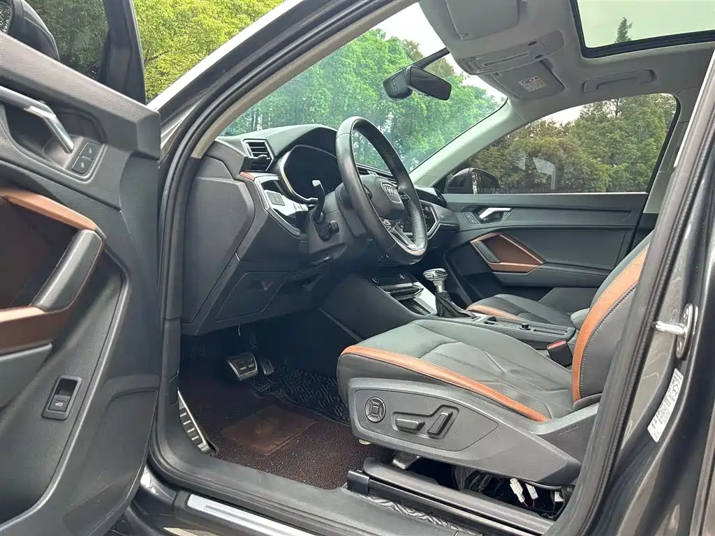 Audi Q3 35 TFSI Fashion Dynamic