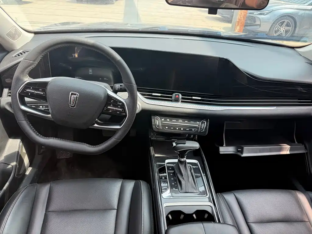 Besturn B70 1.5 T Auto Joy
