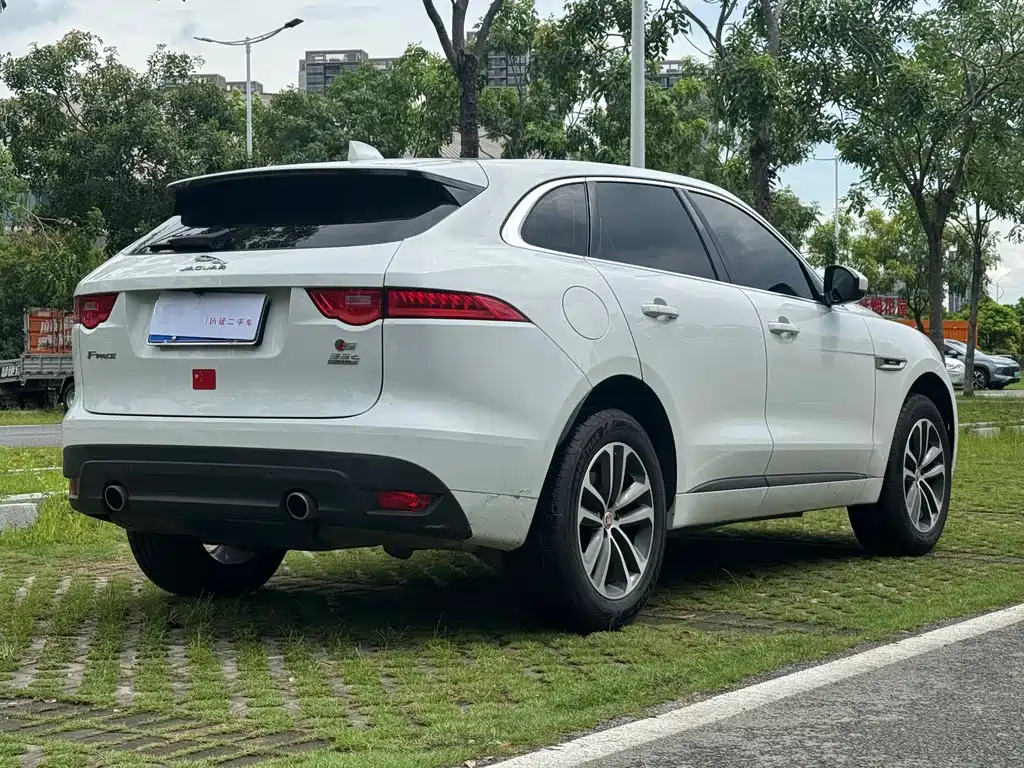 Jaguar F-PACE 3.0 SC 4 WD R-Sport Sport