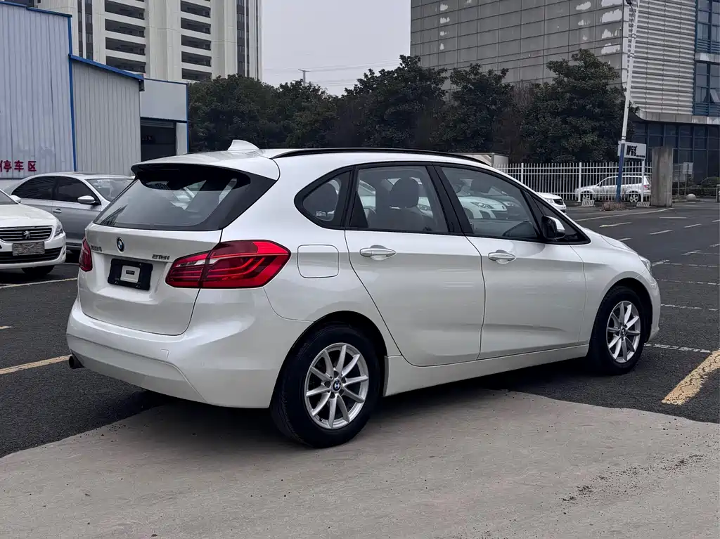 BMW 2 Series Active Tourer 218 i Fashion