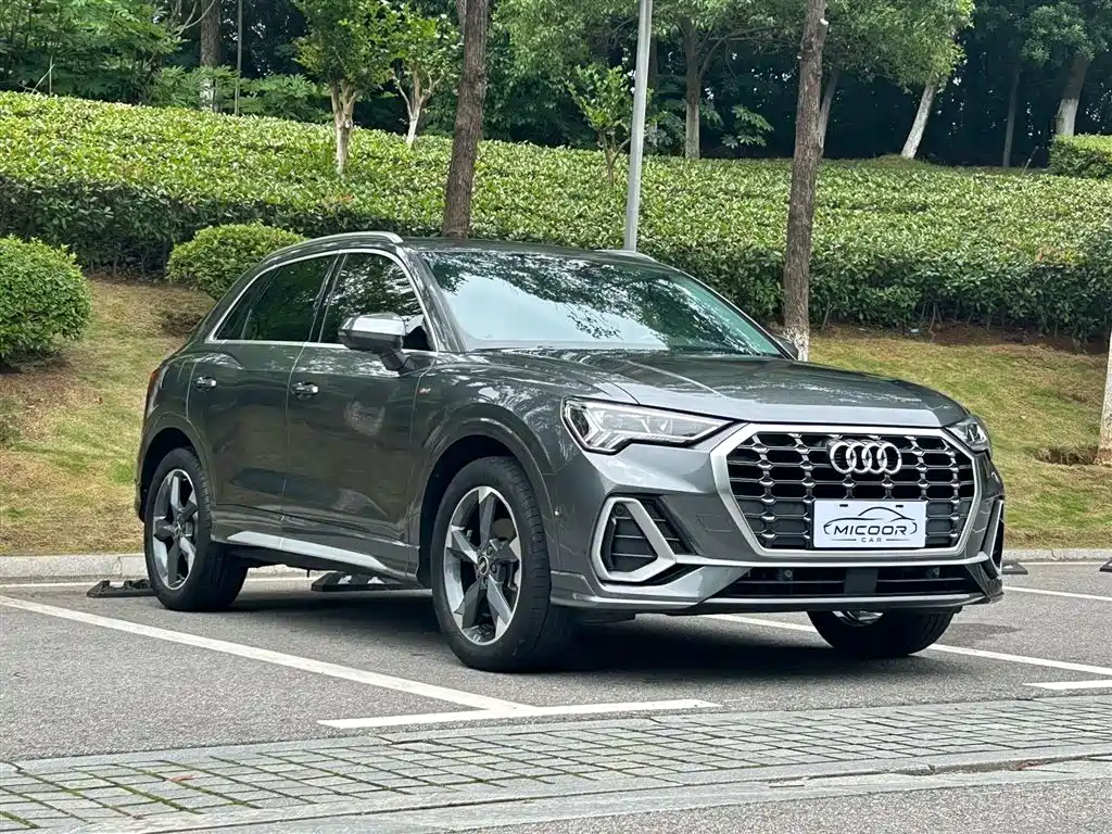 Audi Q3 35 TFSI Fashion Dynamic