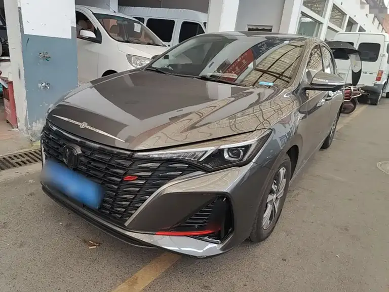 Changan Eado Smooth Enjoyment PLUS Blue Whale NE 1.4 T GDI DCT Distinguished