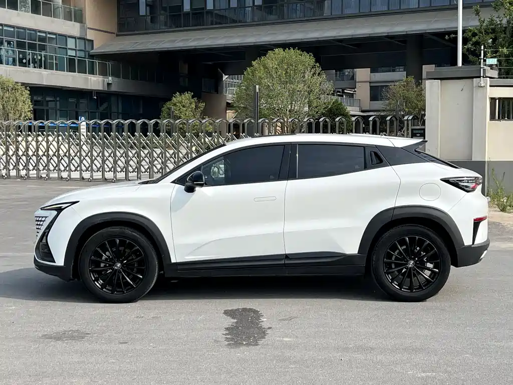 Changan UNI-T 1.5 T Outstanding