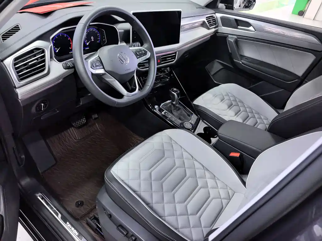 Tayron X 380 TSI 4 WD Flagship Smart