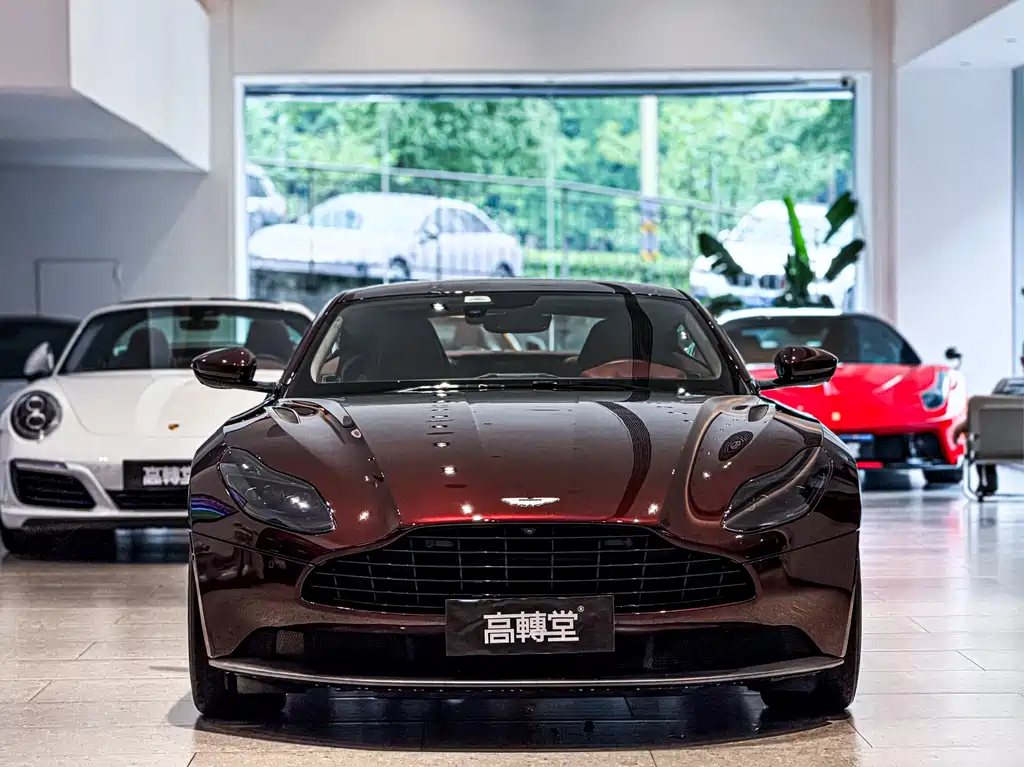Aston Martin DB11 4.0 T V8 Coupe