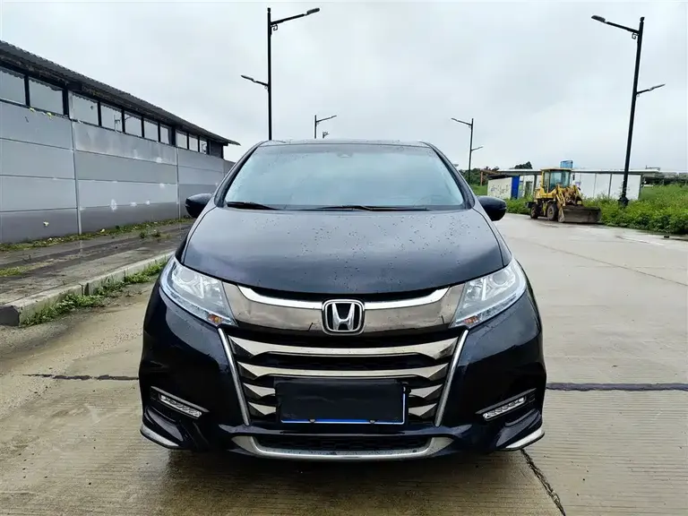 Honda Odyssey 2.0 L Sharp· Smart Enjoyment