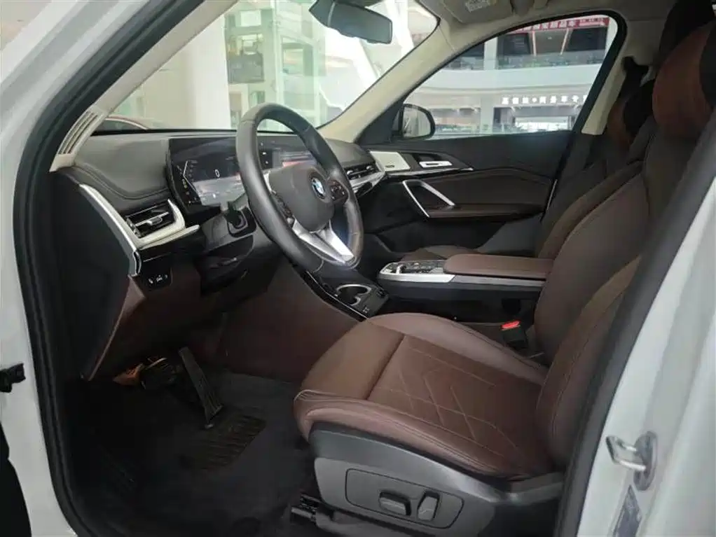 BMW X1 sDrive25 Li X Design Package