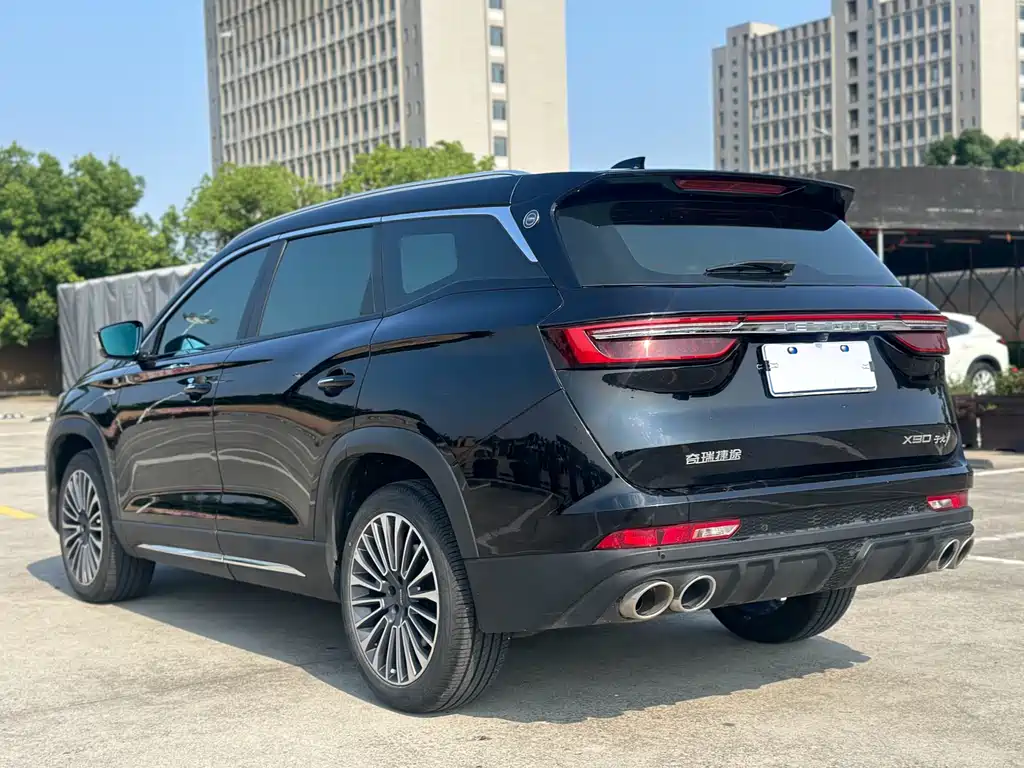 Jetour X90 捷途X90 2023款 子龙 2.0 T DCT常胜版 5座