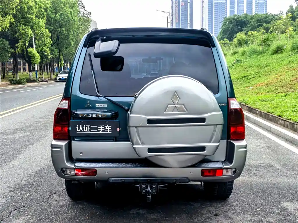 Pajero (Import) 帕杰罗(进口) V73 2004款 3.0 L 自动