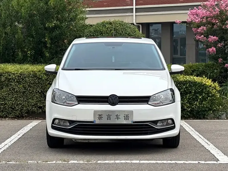 Volkswagen Polo 1.5 L Auto Safe Enjoyment