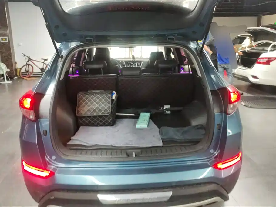 Tucson 1.6 T DCT 2 WD Intelligent