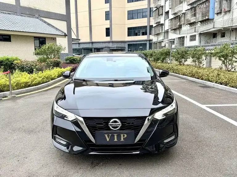 Nissan Sylphy 1.6 L XL CVT Joy