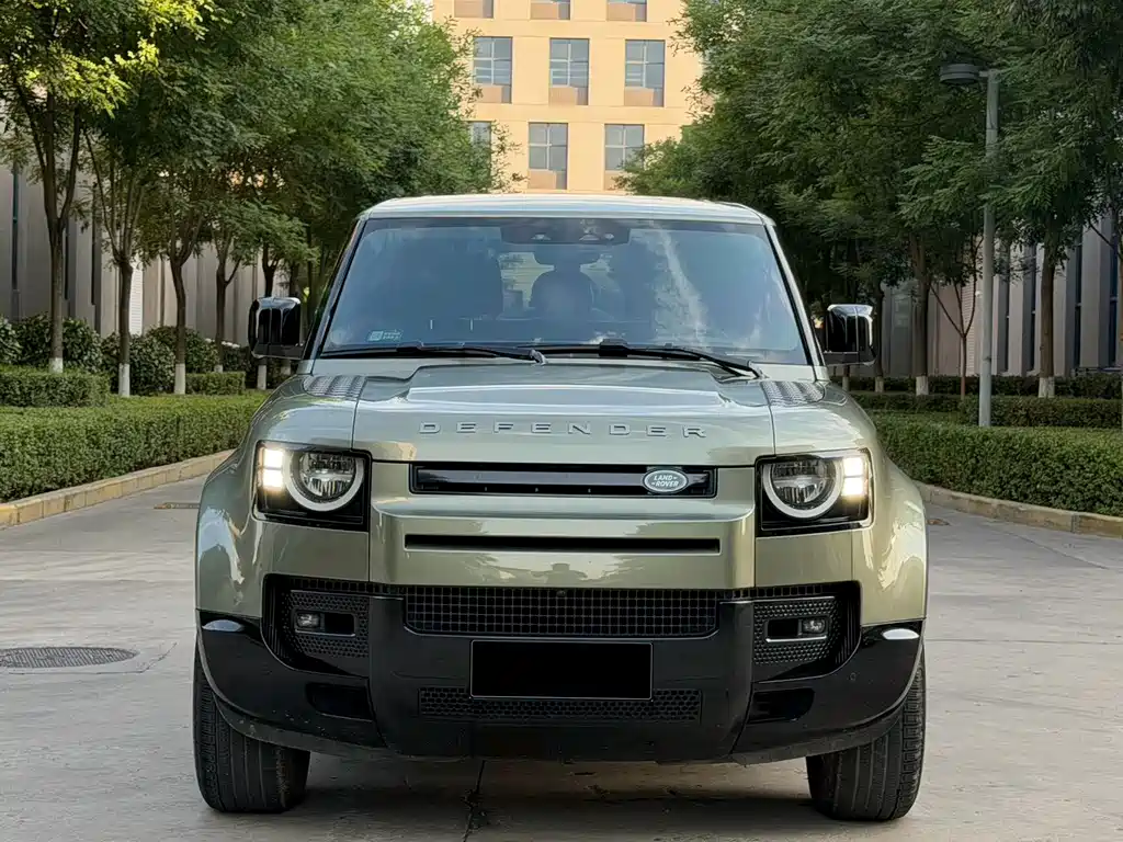 Land Rover Defender 90 P400 X-DYNAMIC S