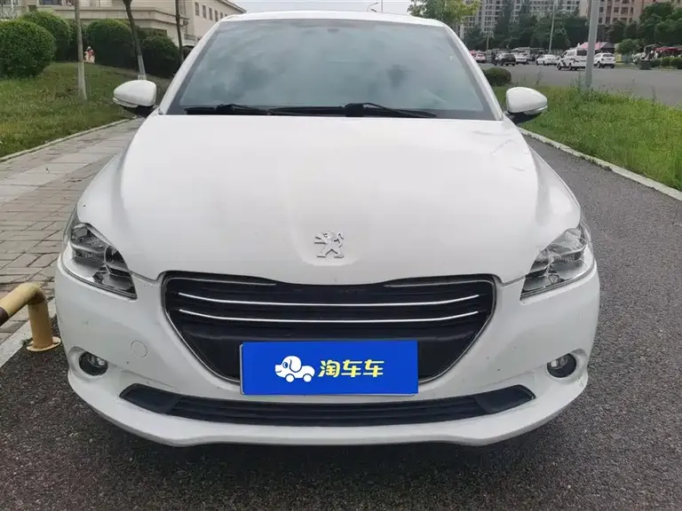 Peugeot 301 标致301 2014款 1.6 L 自动尊贵版