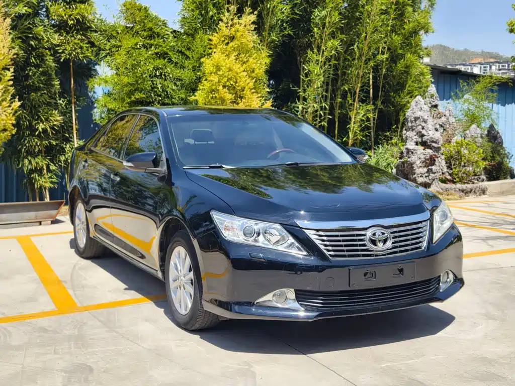 Camry 2.5 G Luxury