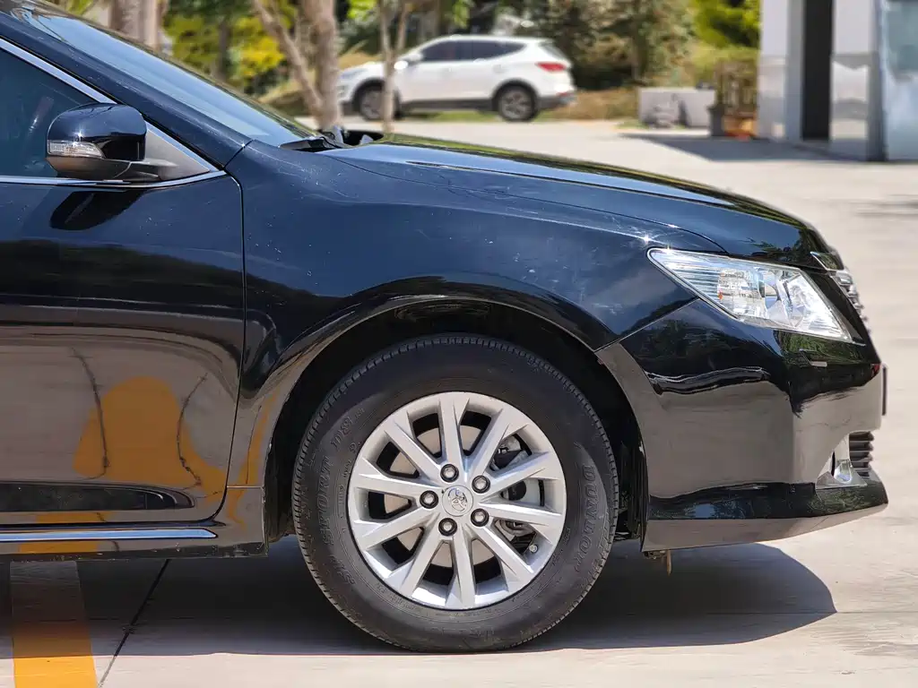 Camry 2.5 G Luxury