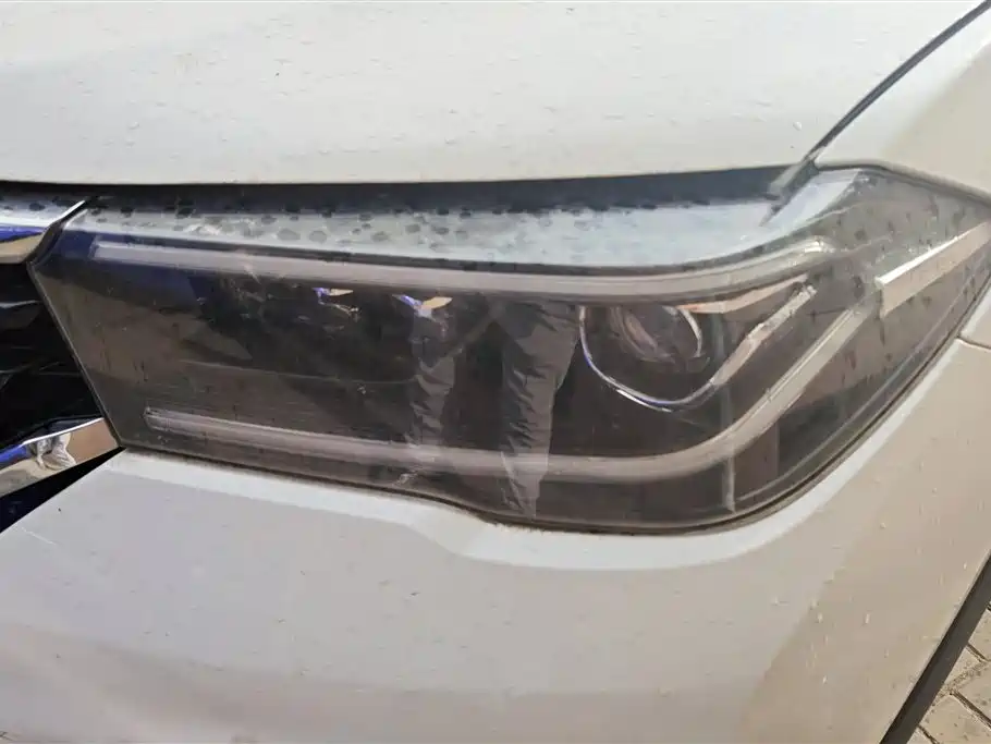 Brilliance V7 280 T DCT Luxury 5-seat