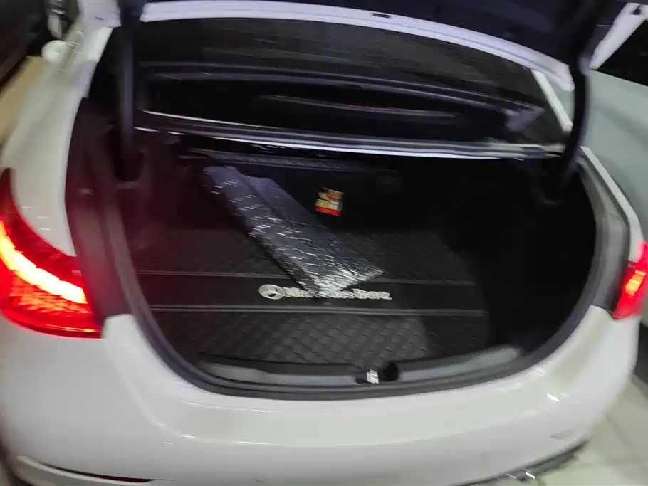 Mercedes-Benz C-Class Facelift C 260 L Sport