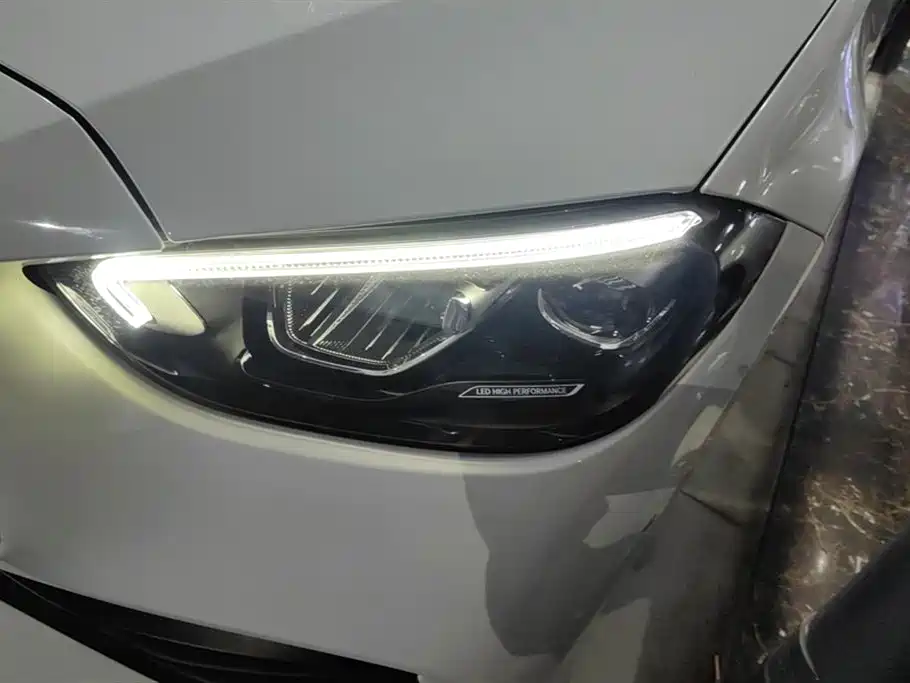 Mercedes-Benz C-Class Facelift C 260 L Sport