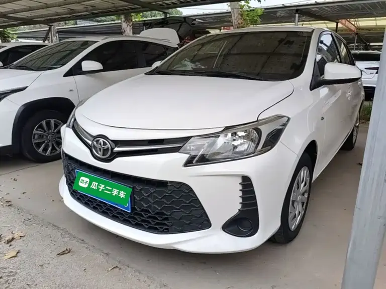 Toyota Vios FS 1.5 L CVT Sharp Speed