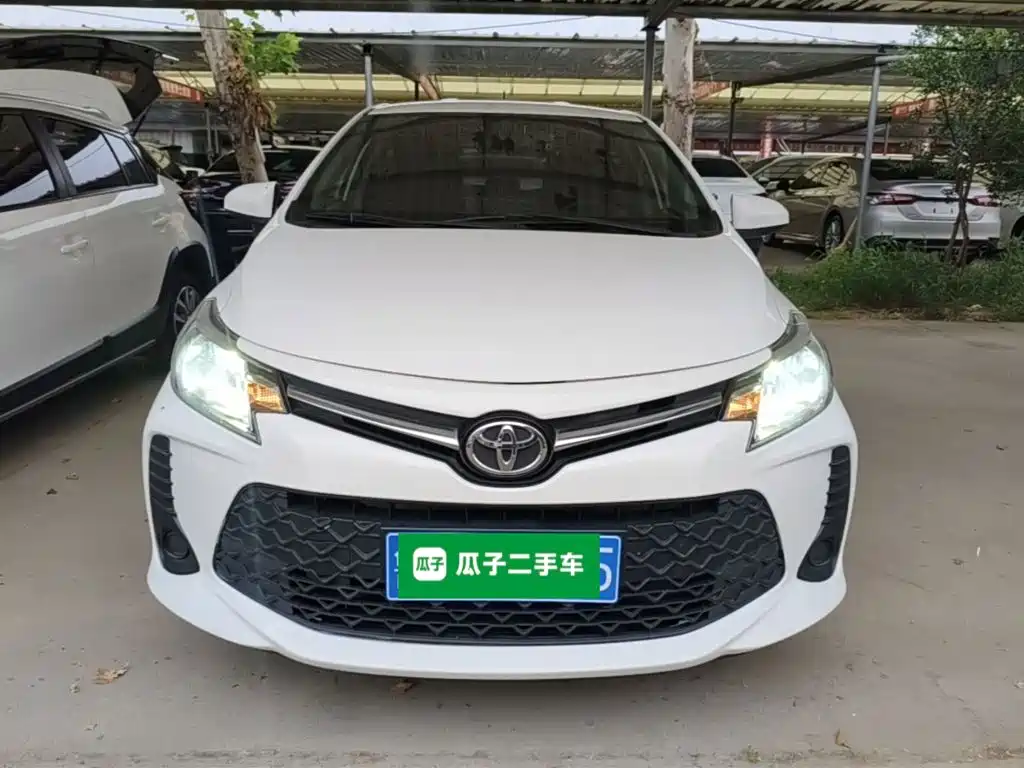 Vios FS 1.5 L CVT Sharp Speed