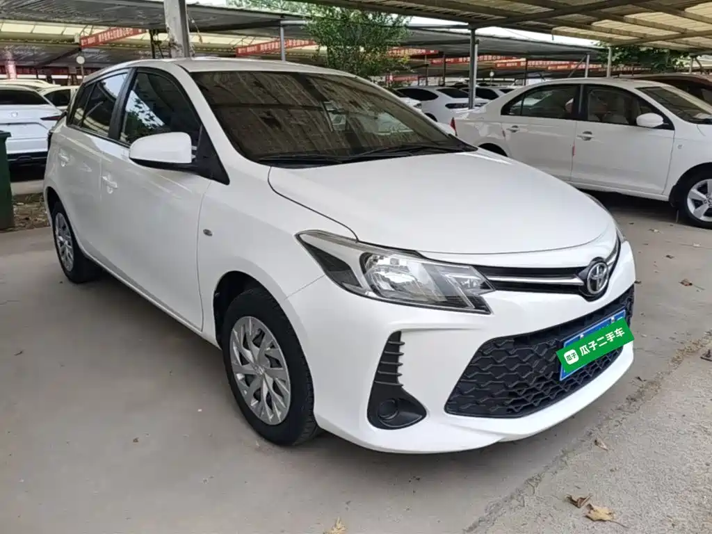 Vios FS 1.5 L CVT Sharp Speed