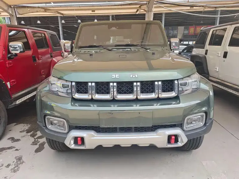 BAIC BJ40 2.0 T Auto 4 WD City Hunter Swordsman