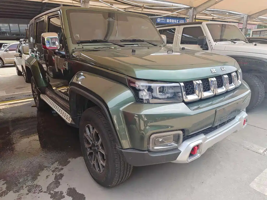 BAIC BJ40 2.0 T Auto 4 WD City Hunter Swordsman