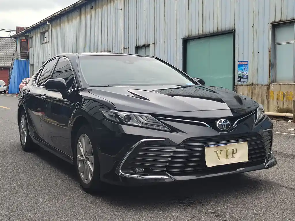 Camry 2.0 G Luxury