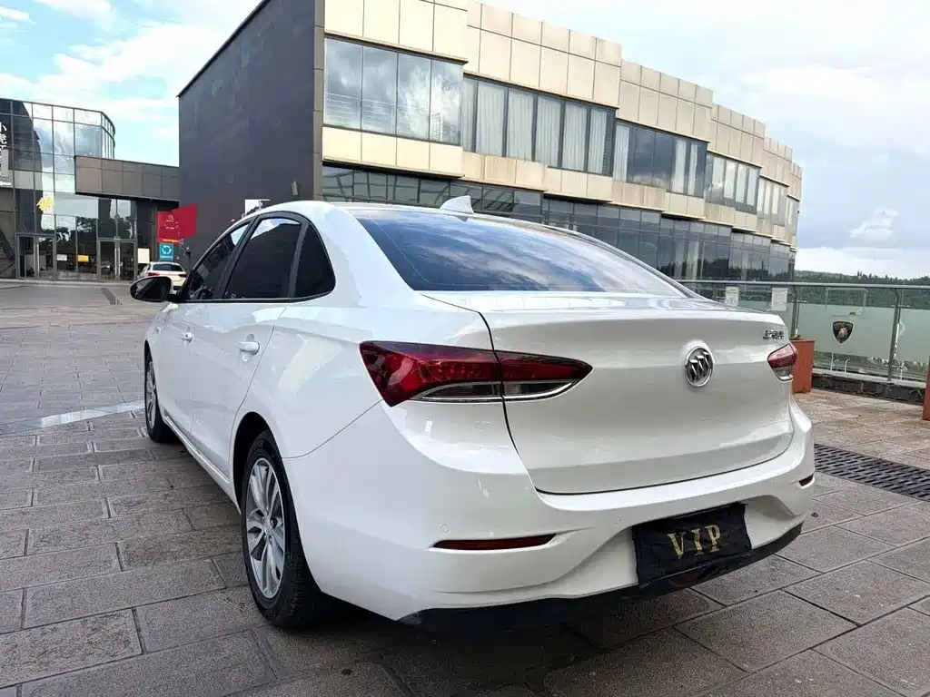 Excelle GT 15 T DCT Connected Elite CN-V
