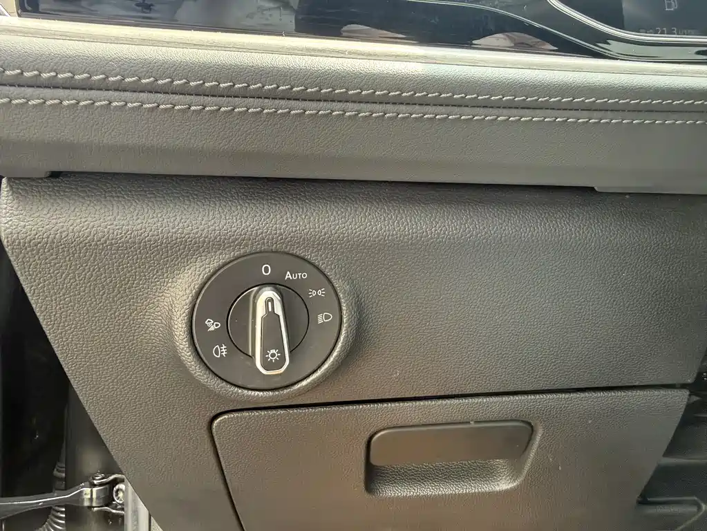 Sagitar 280 TSI DSG Transcend