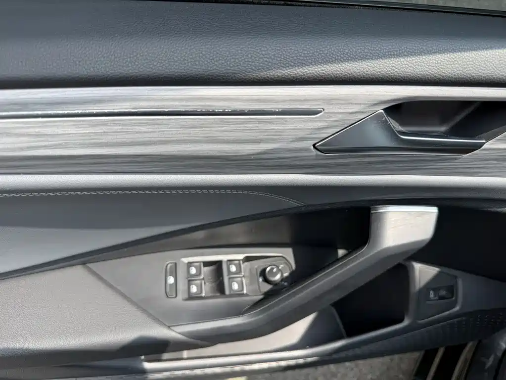 Sagitar 280 TSI DSG Transcend