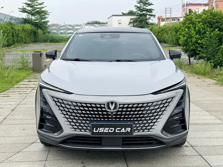 Changan UNI-T 1.5 T Distinguished