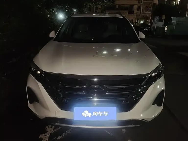 GAC Trumpchi GS5 270 T Auto Premium