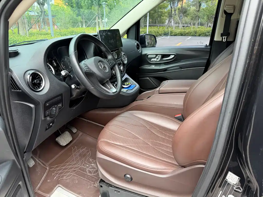 Vito 2.0 T Business 7-seat