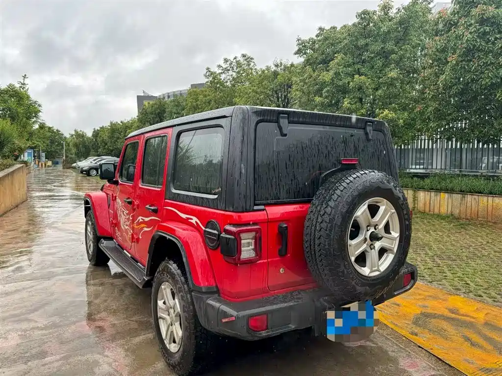 Wrangler 2.0 T Sahara 4-door CN-V