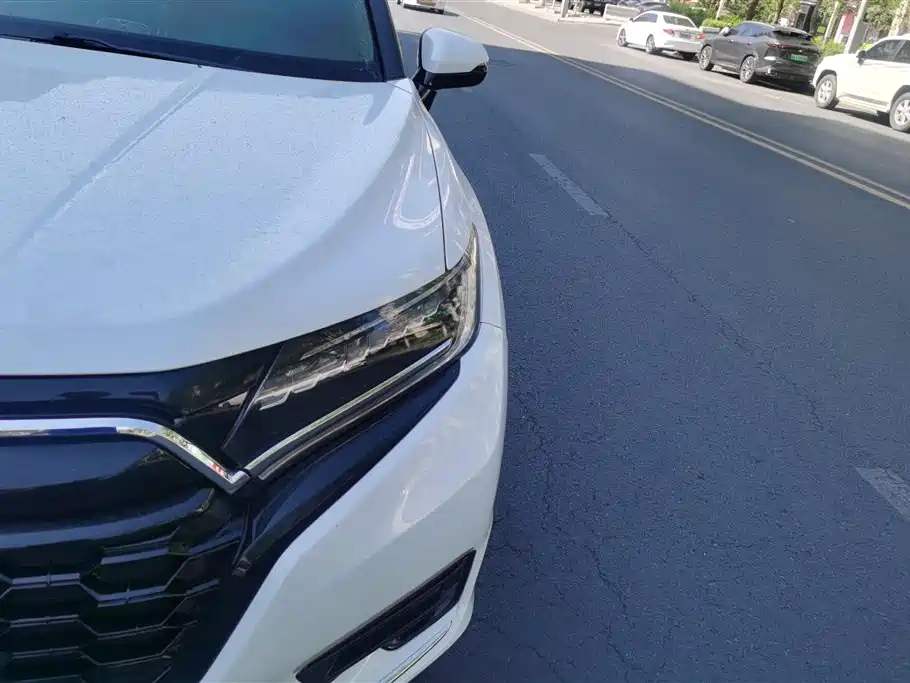 Honda UR-V 370 TURBO 4 WD Premium