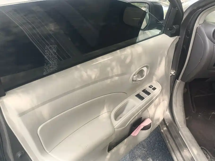 Sunny 1.5 XE CVT Elite