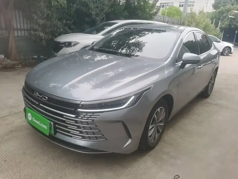 BYD Destroyer 05 Glory DM-i 55 KM Luxury