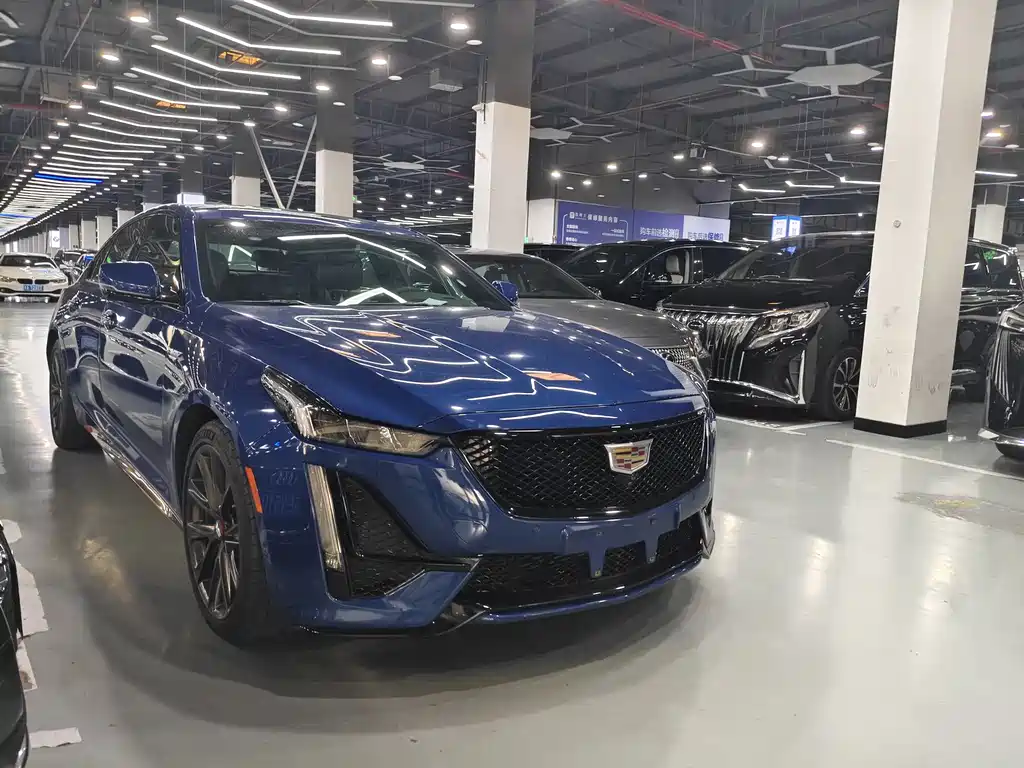 Cadillac CT5 28 T Luxury