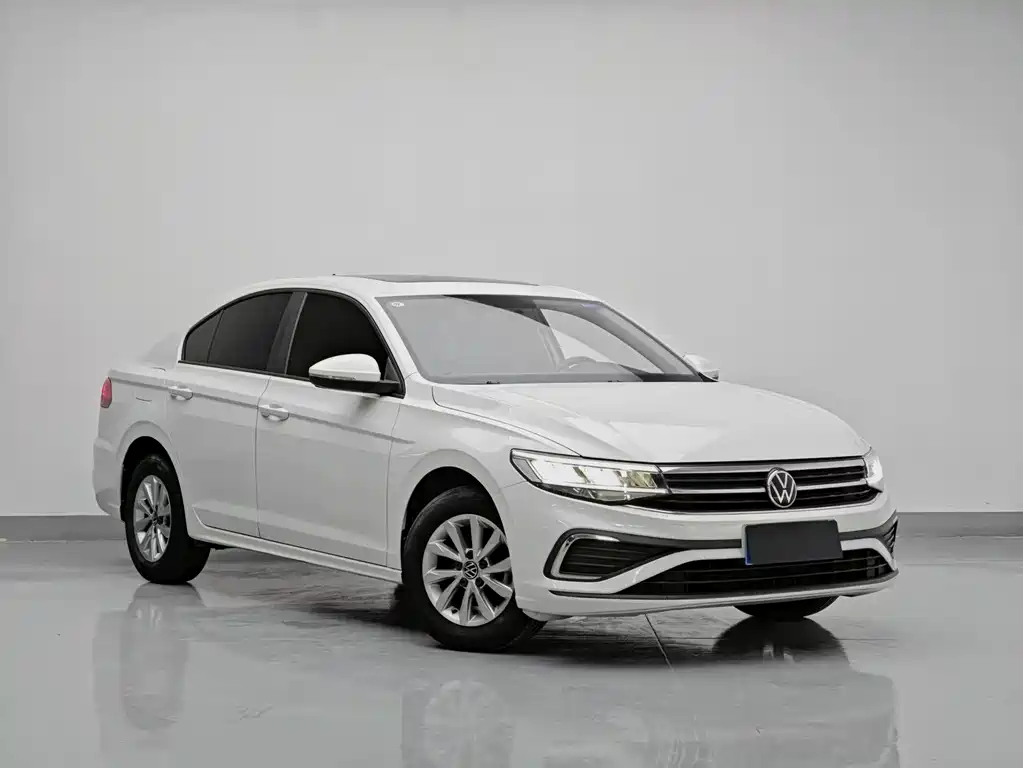 Bora 1.5 L Auto Smooth Travel Limited