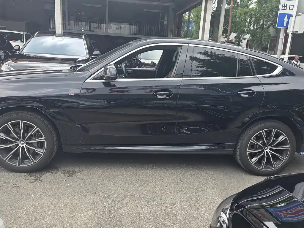 BMW X6 xDrive40 i M Sport Package