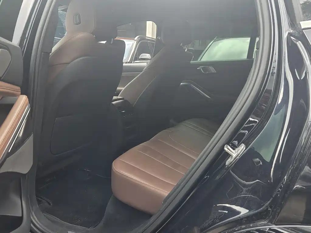 BMW X6 xDrive40 i M Sport Package