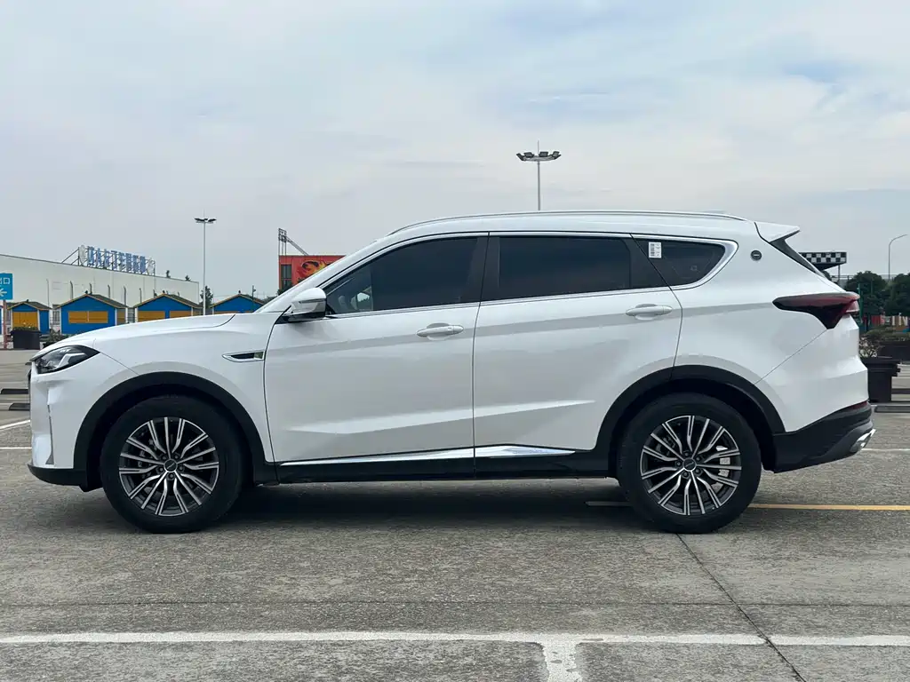 Jetour X70 PLUS 捷途X70 PLUS 2025款 冠军版 1.5 T DCT冠军MAX 5座