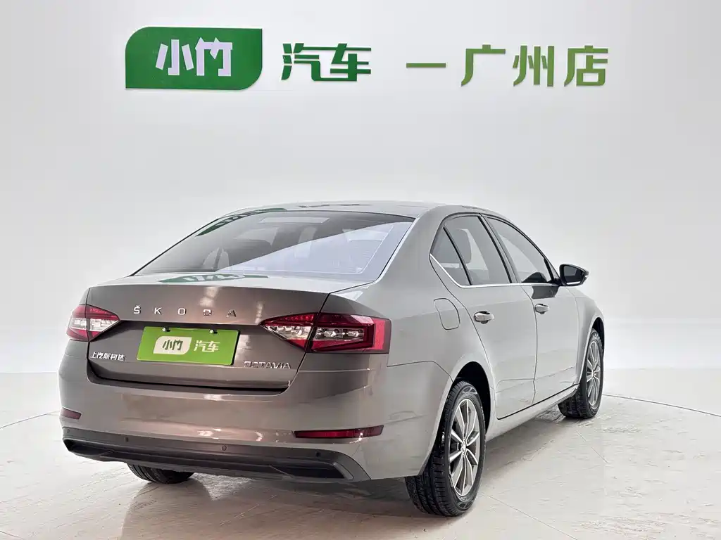 Octavia 明锐 2022款 1.5 L 自动舒享版